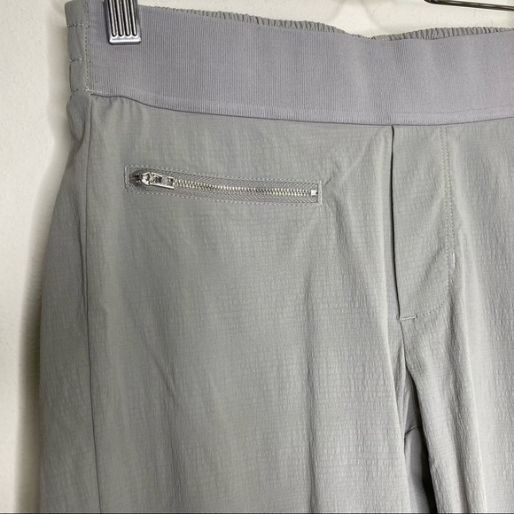 Athleta Mod Trekkie Crop Woven Pants Grey 291743 - Picture 3 of 10